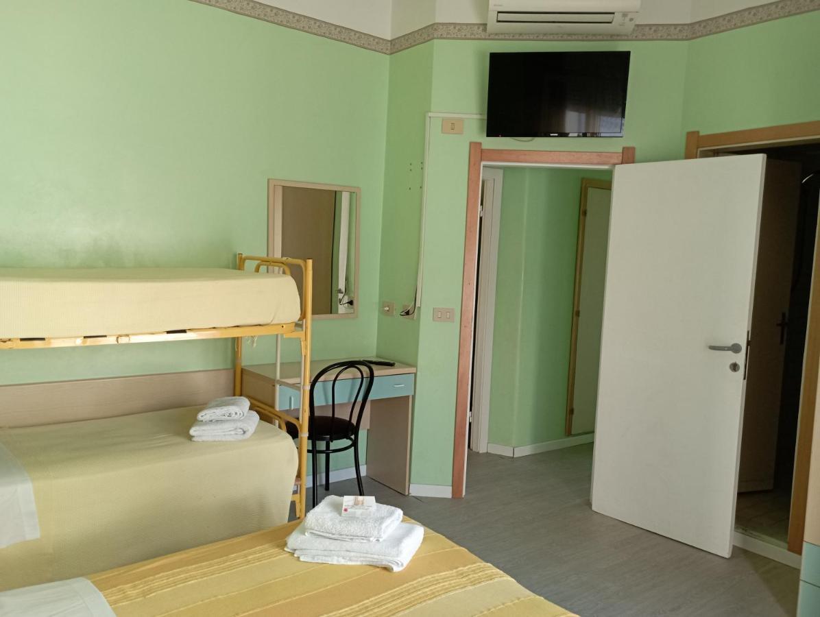 Hotel Raul ริชโชเน ภายนอก รูปภาพ