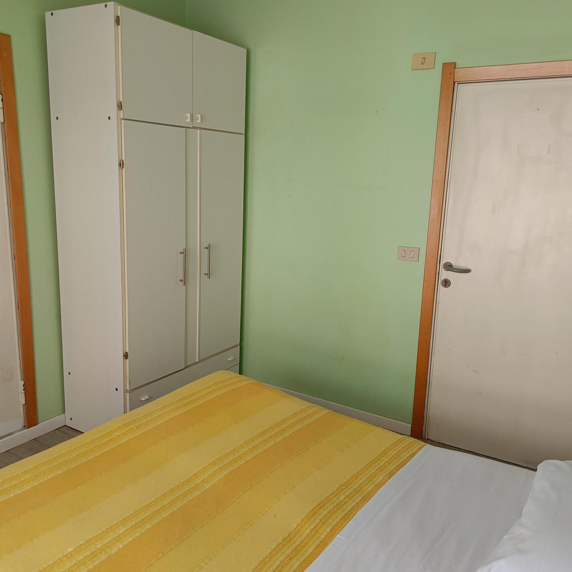 Hotel Raul ริชโชเน ภายนอก รูปภาพ